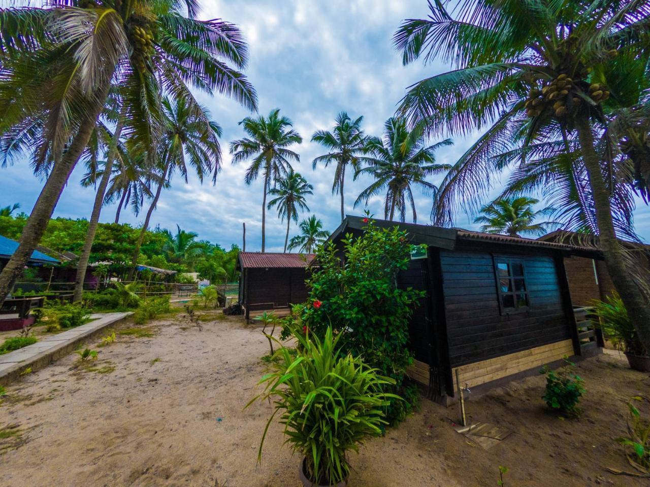 Vista Praia Beach Resort أنجونا المظهر الخارجي الصورة