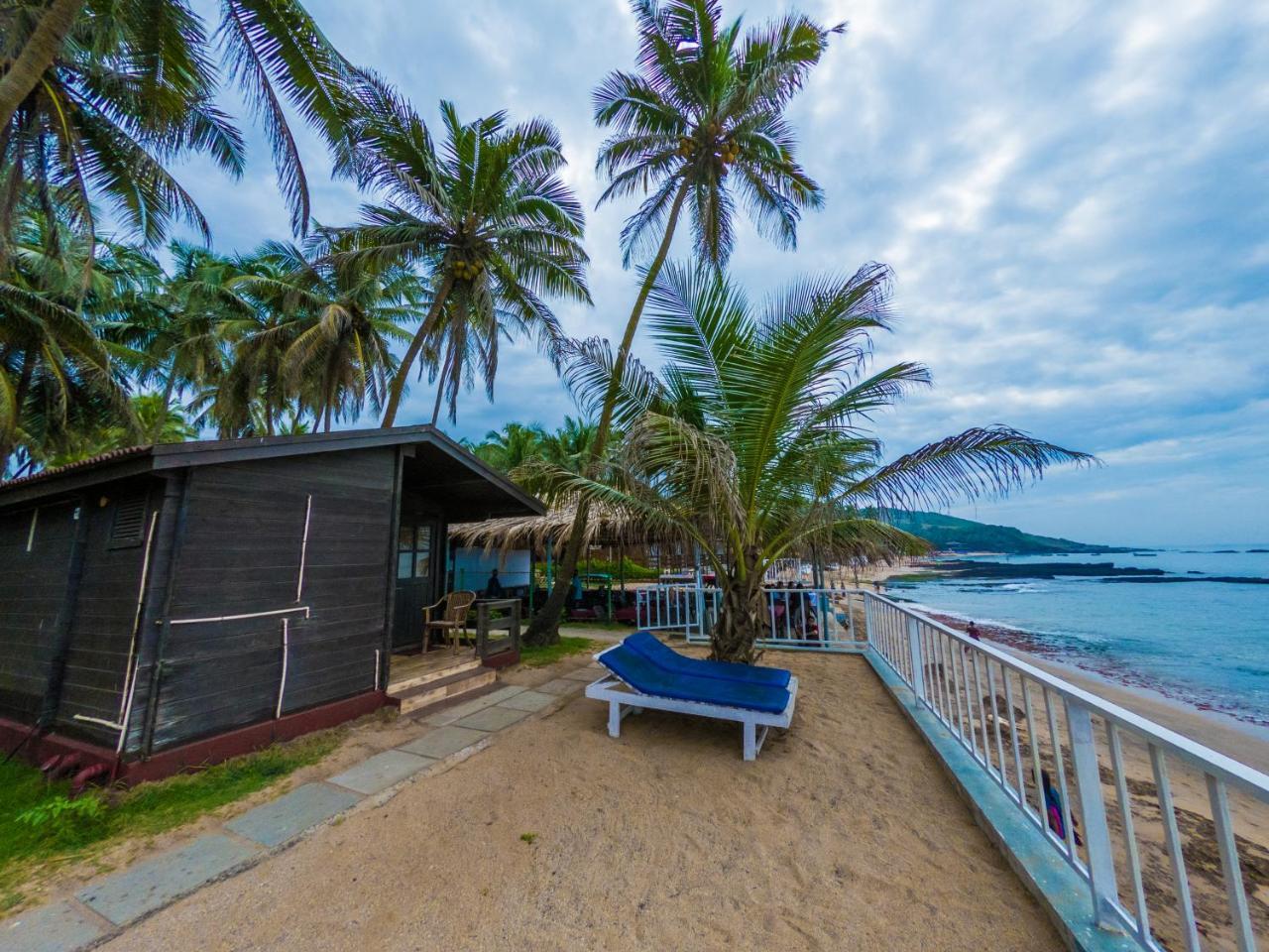 Vista Praia Beach Resort أنجونا المظهر الخارجي الصورة