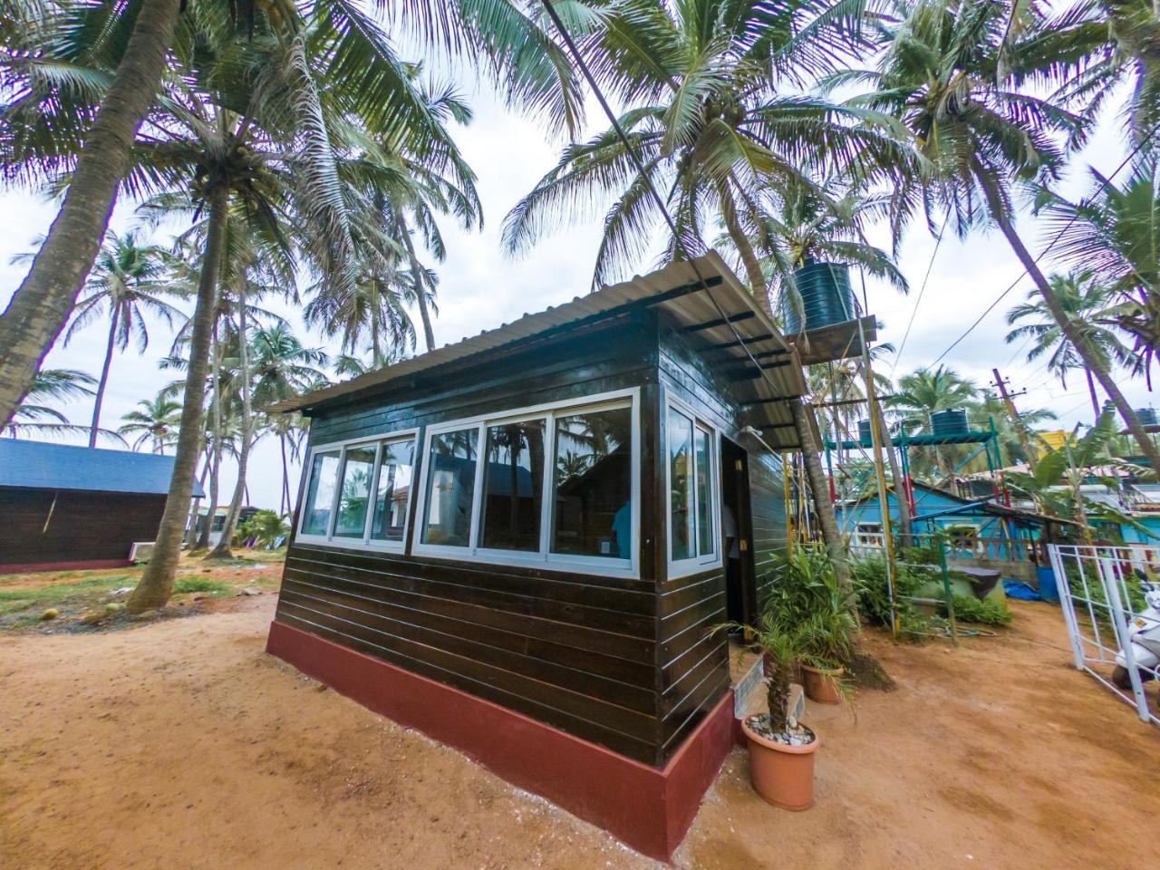 Vista Praia Beach Resort أنجونا المظهر الخارجي الصورة