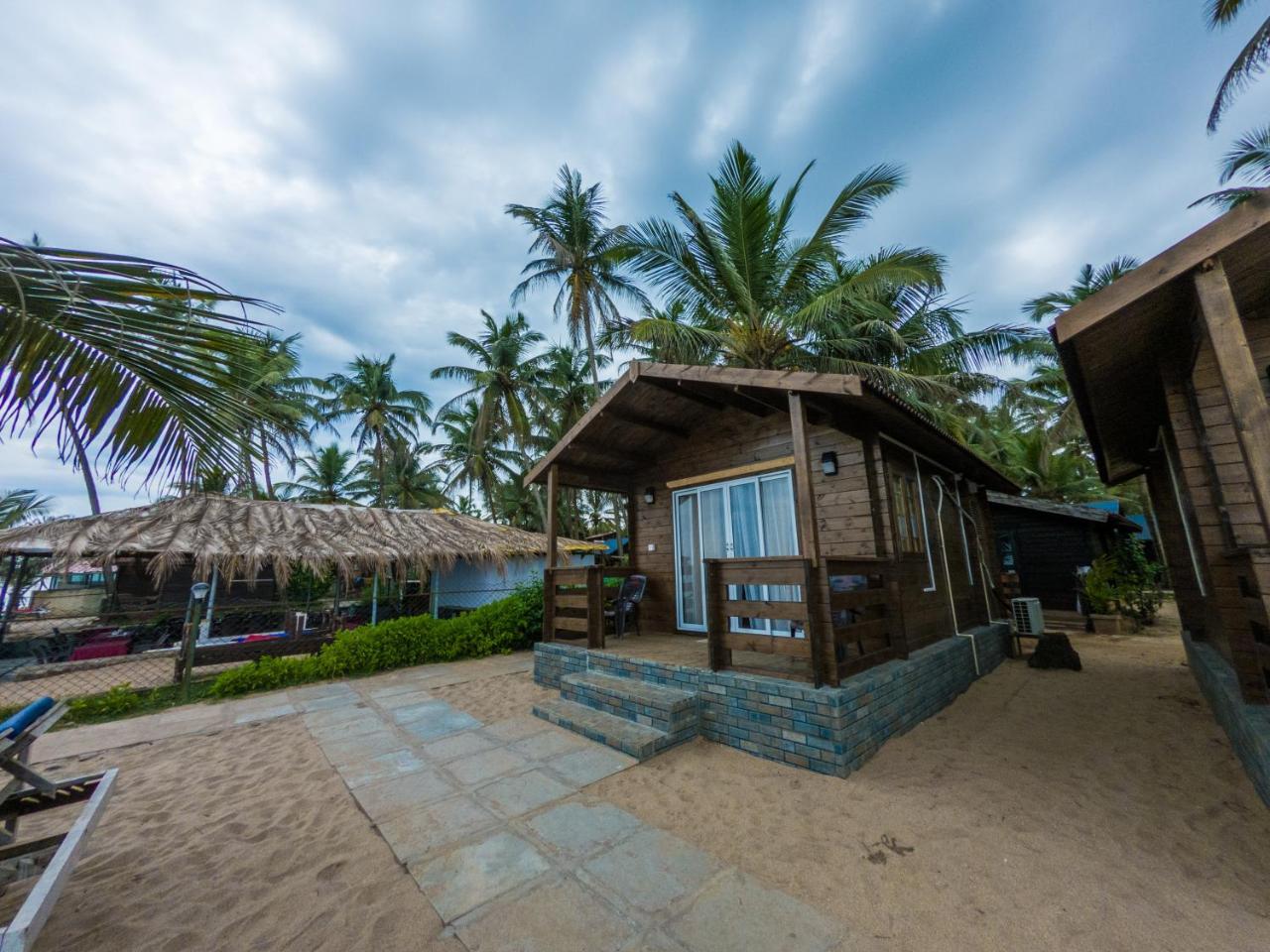 Vista Praia Beach Resort أنجونا المظهر الخارجي الصورة